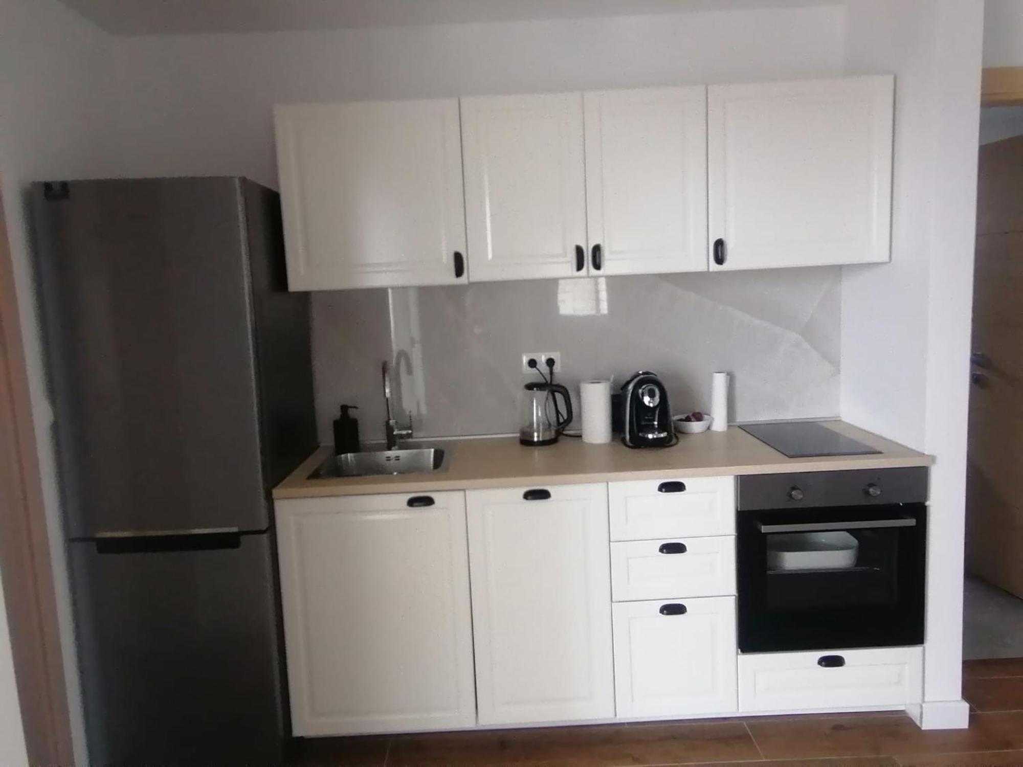 L&L Apartmani 1 Bol Extérieur photo