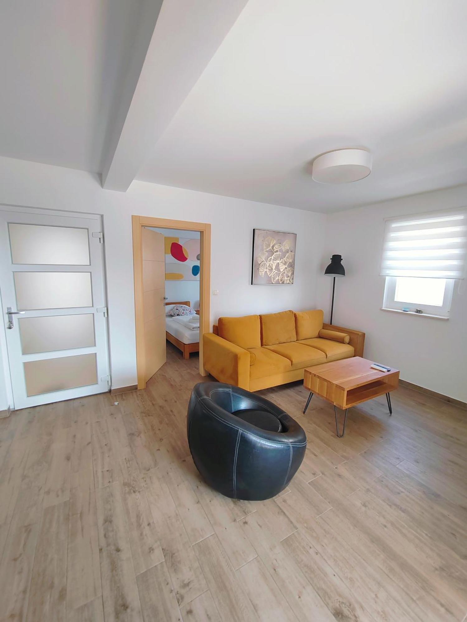 L&L Apartmani 1 Bol Extérieur photo