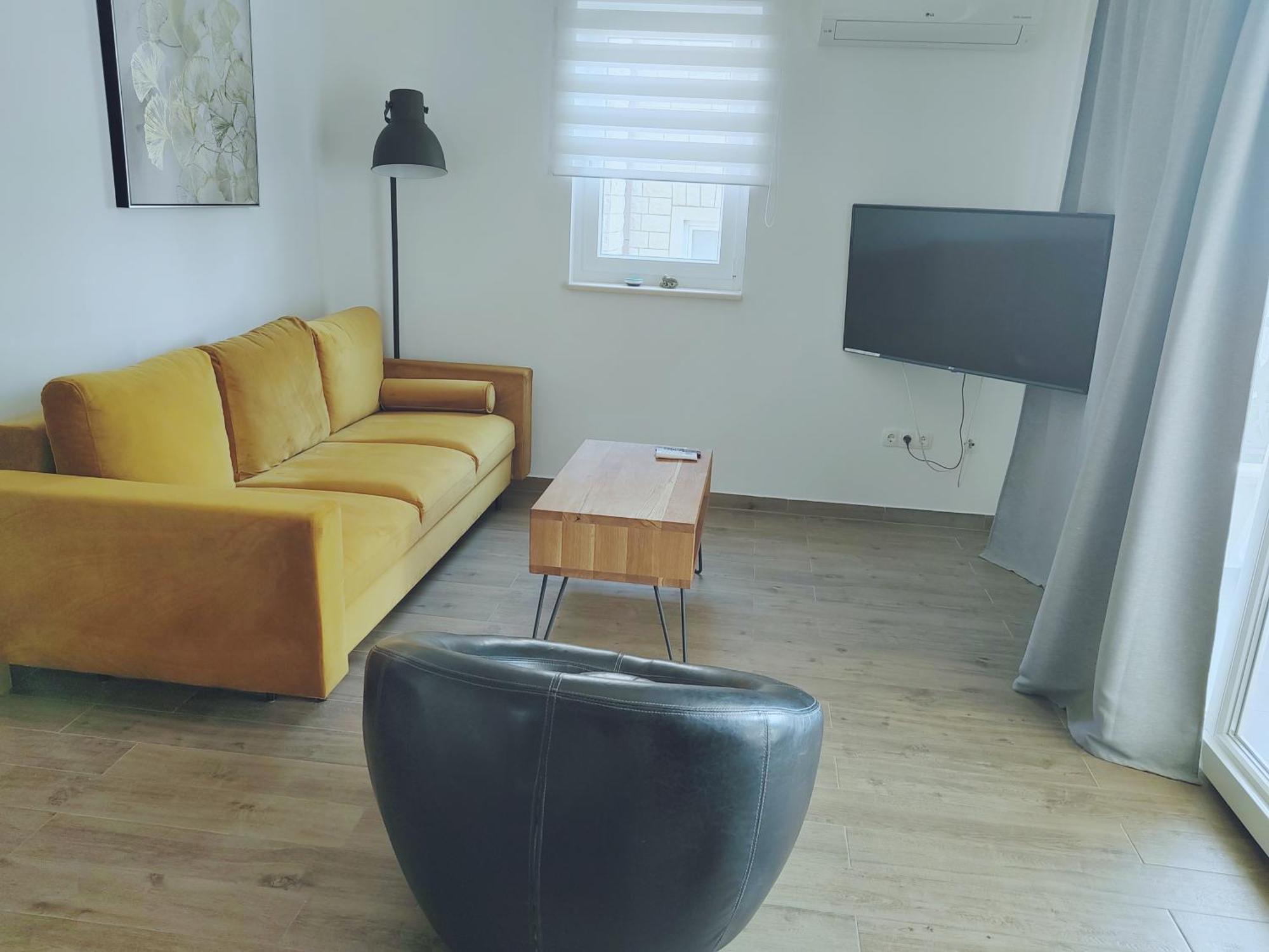 L&L Apartmani 1 Bol Extérieur photo