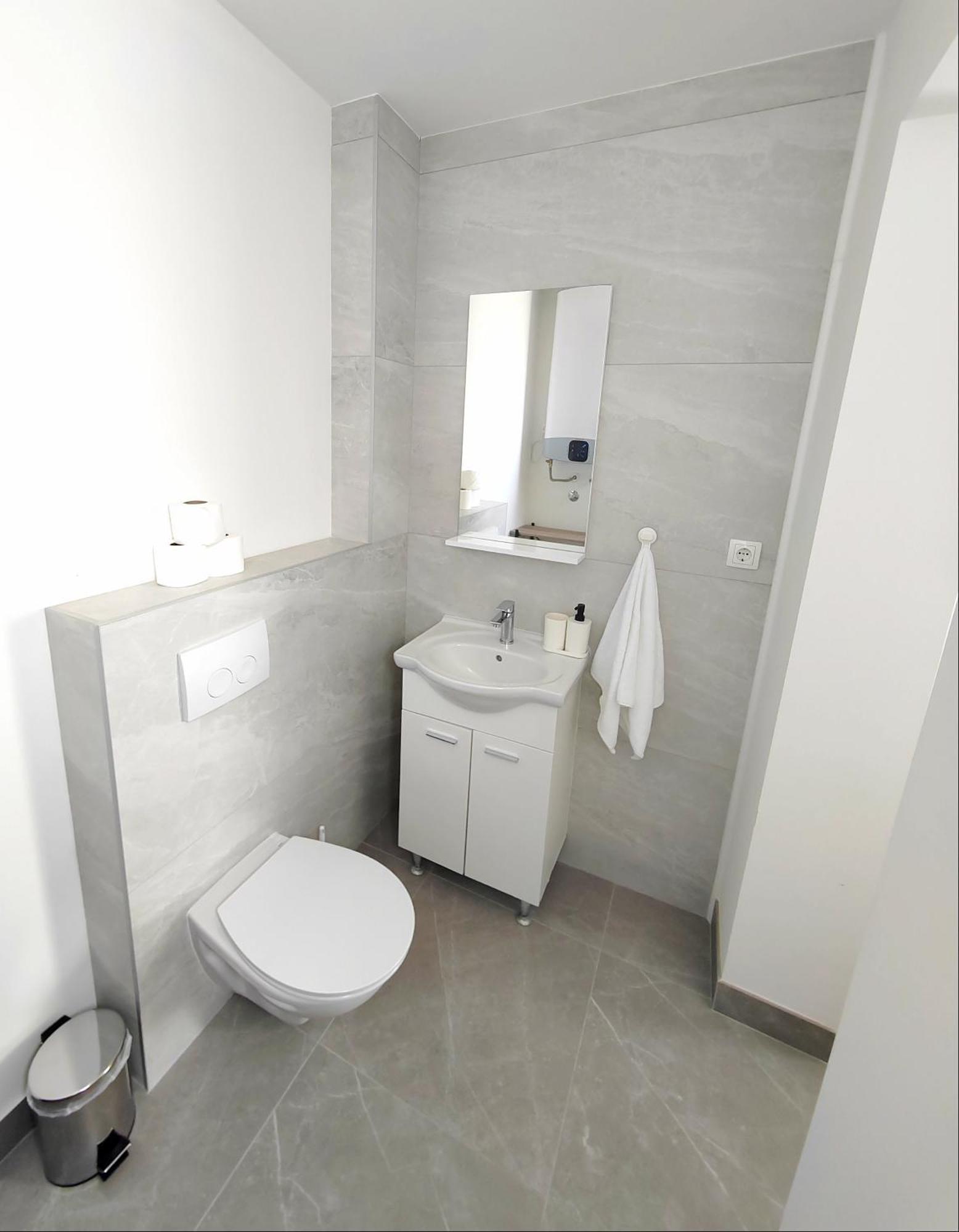L&L Apartmani 1 Bol Extérieur photo