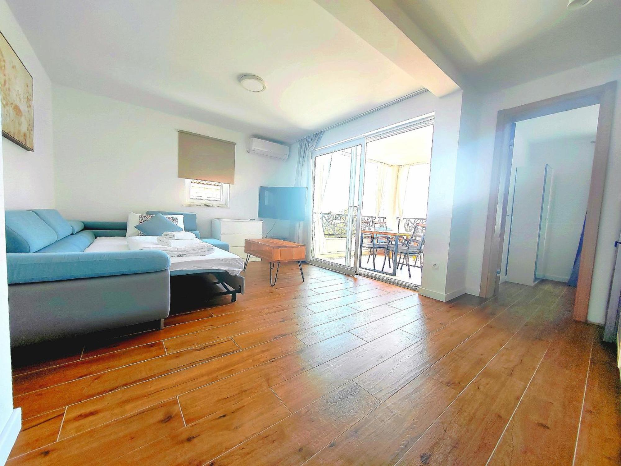 L&L Apartmani 1 Bol Extérieur photo