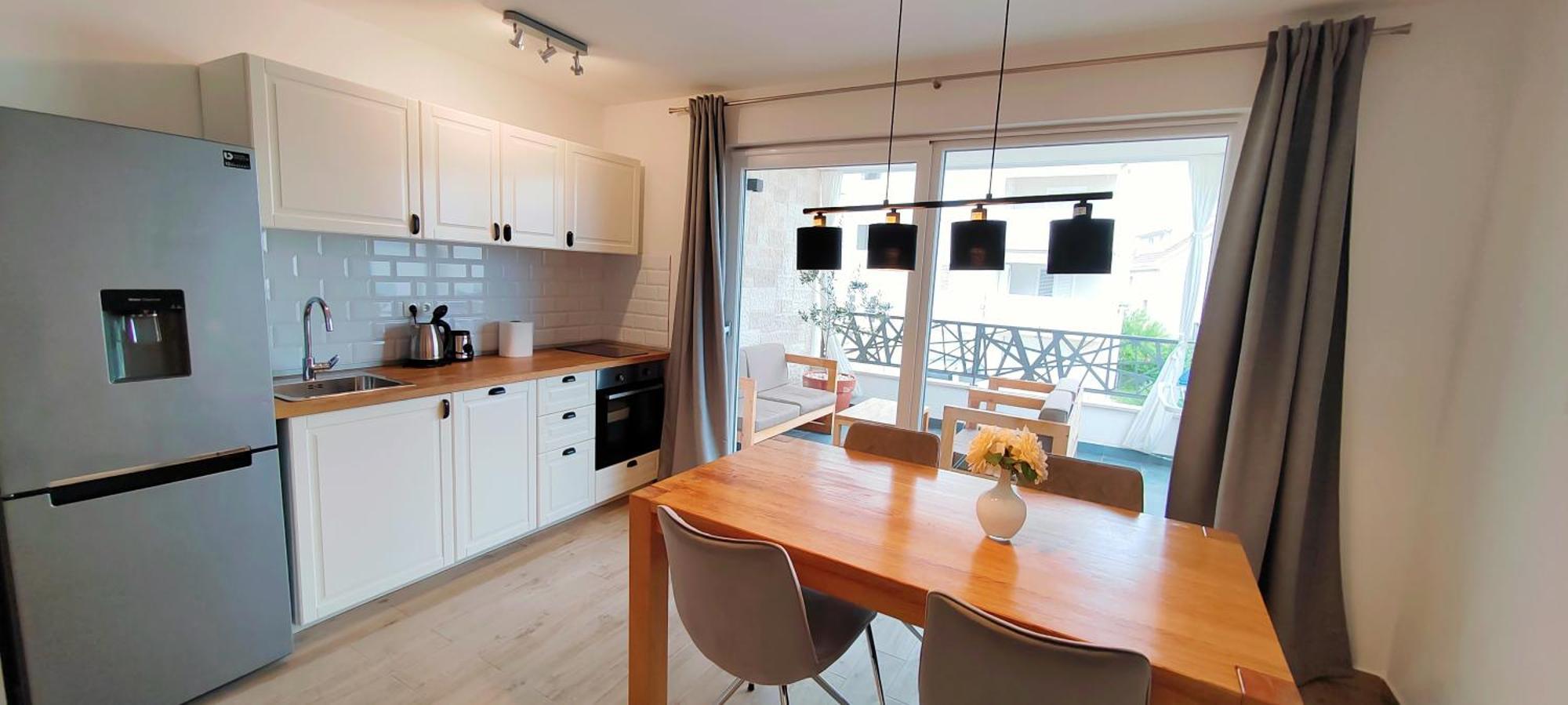 L&L Apartmani 1 Bol Extérieur photo