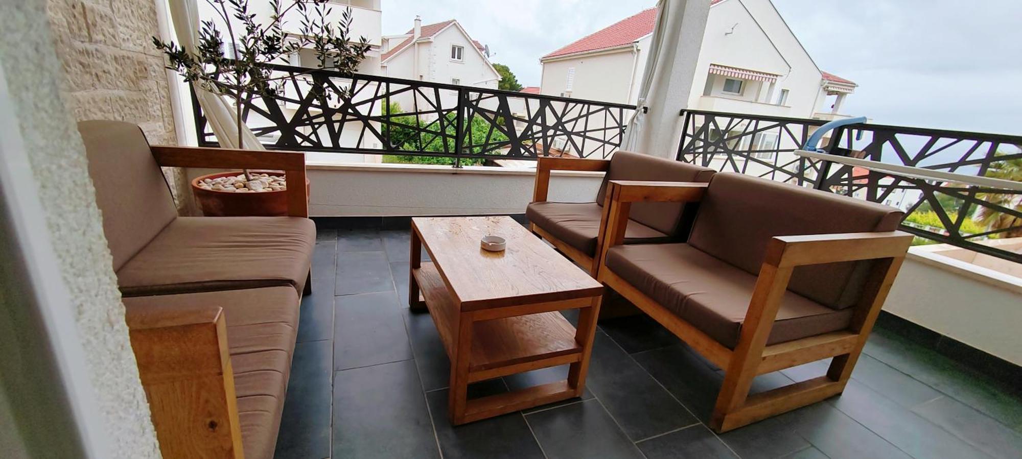 L&L Apartmani 1 Bol Extérieur photo